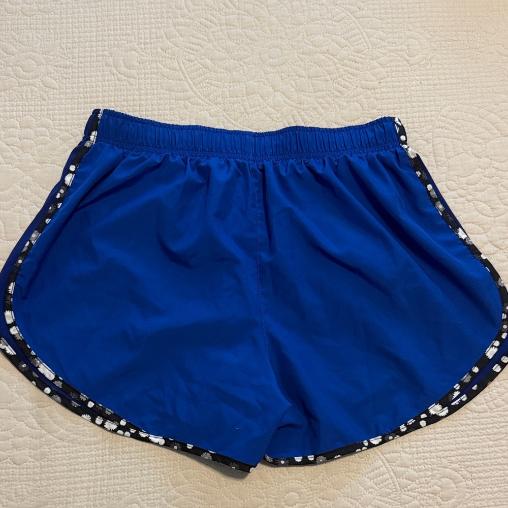Nike Women's Dri-Fit Game Royal Blue with Daisy print trim Athletic Shorts - Picture 4 of 7